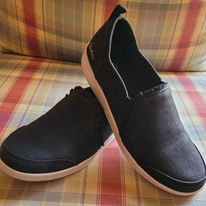 Skechers Ruffle Slip On Shoes Madison Ave Black Size 6 Sneakers Memory Foam